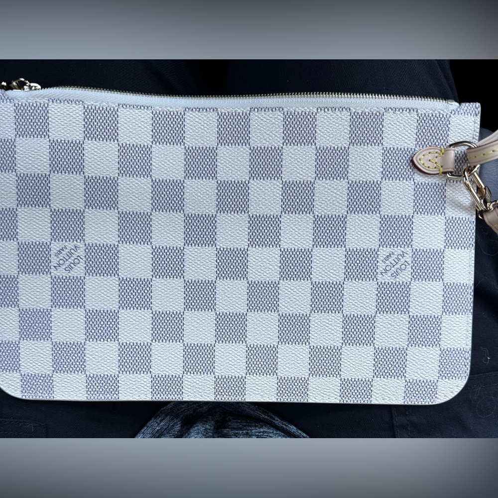 Authentic Louis Vuitton pouch